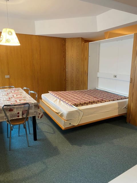 Residence Solaria, Albarè, Marilleva 1400 Apartment hotel in Province of Brescia