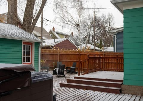 Property building, Patio