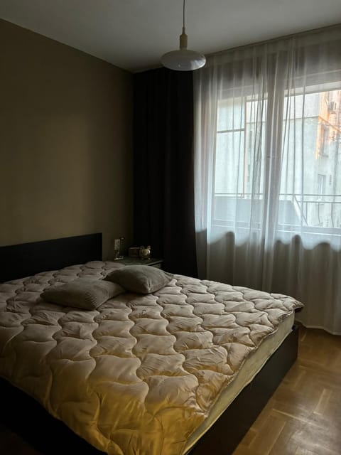 Апартамент 8 Apartment in Varna