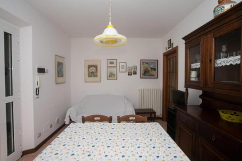 S202 - Sirolo, nuovo bilocale comodo ai servizi Apartment in Sirolo