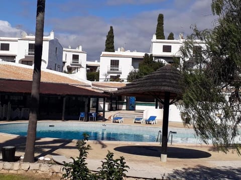 Lounge or bar, Swimming pool