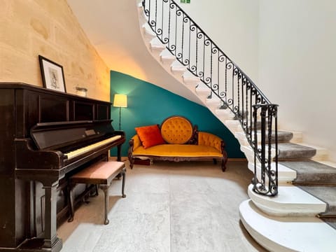 Charming Sliema Home! Steps from Sea & Promenade House in Sliema