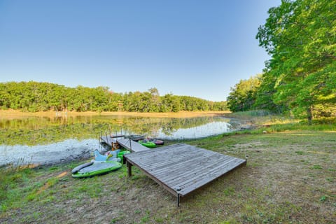 Lake Access and Dock Remote Mio-Area Cottage House in Michigan