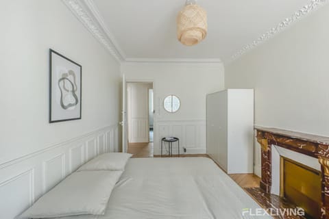 Flexliving - whole house - Hoche Apartment in Levallois-Perret