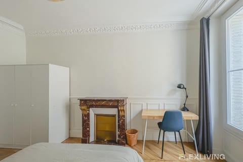 Flexliving - whole house - Hoche Apartment in Levallois-Perret