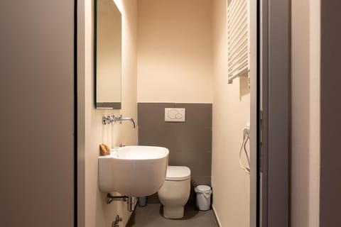 Bathroom, Living room