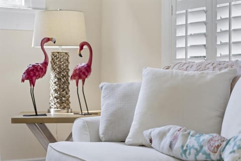 Yellow House Walk to Downtown St Augustine House in Saint Augustine