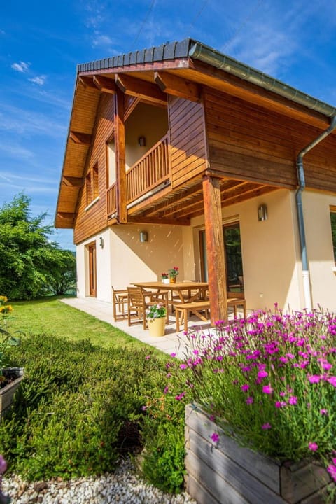 Les Roses du Vercors Maison Villard de Lans Chalet in Provence-Alpes-Côte d'Azur