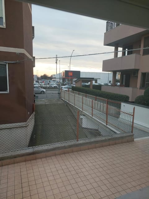 Casa enna Villa in Piacenza