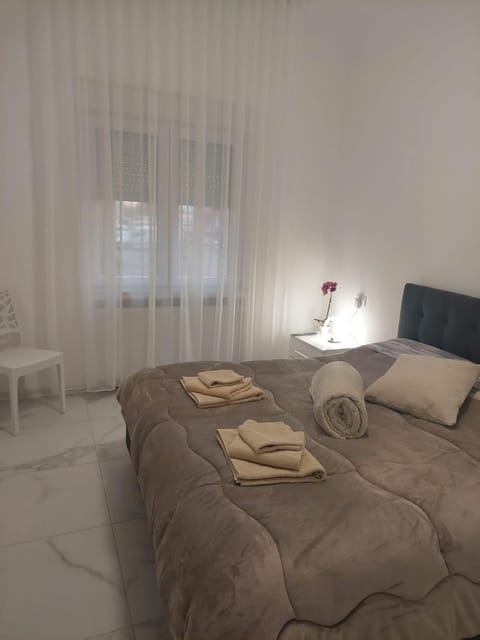 Casa enna Villa in Piacenza