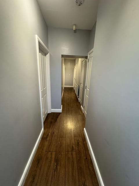 Omega Apartment - 3 Bedrooms - Sleeps 5 Apartment in Copeland District