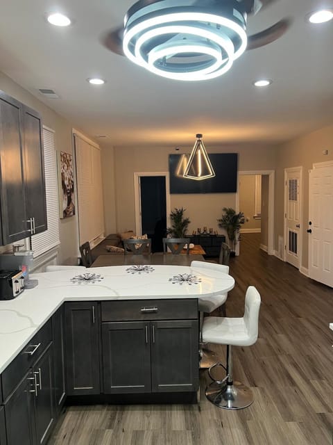 Living room, Seating area, Dining area