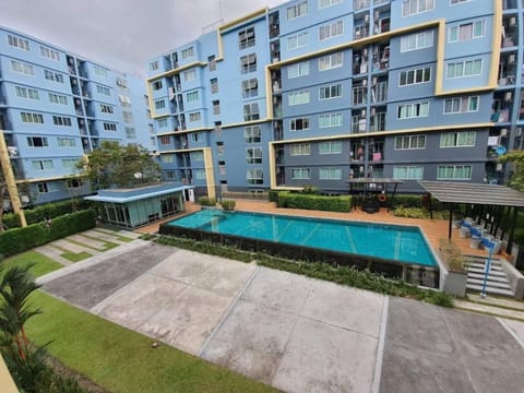 Property building, Swimming pool