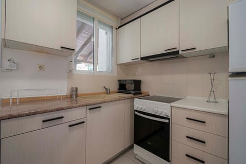 oven, stove, kitchen