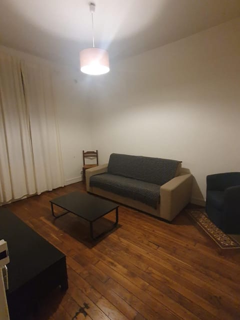 Bon rapport qualité prix Apartment in Drancy