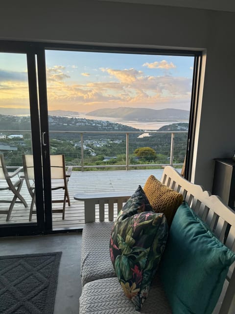 Breathtaking views! Apartment in Knysna