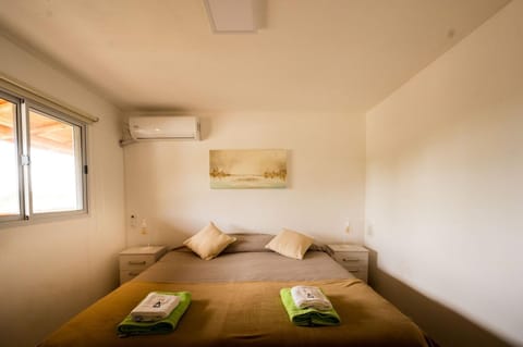 Photo of the whole room, Bedroom, air conditioner