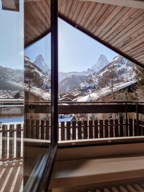 Natural landscape, View (from property/room), Balcony/Terrace