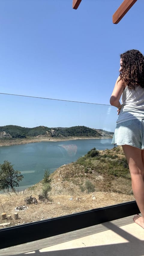 Natural landscape, View (from property/room), Balcony/Terrace, Lake view, Mountain view