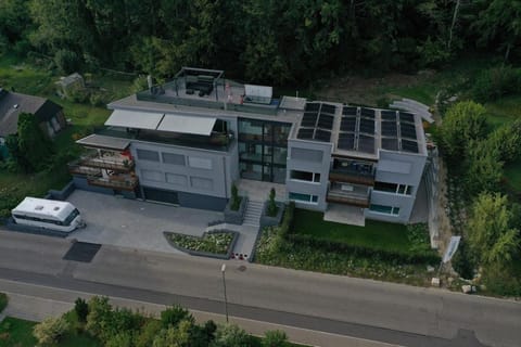 Property building, Day, Neighbourhood, Bird's eye view