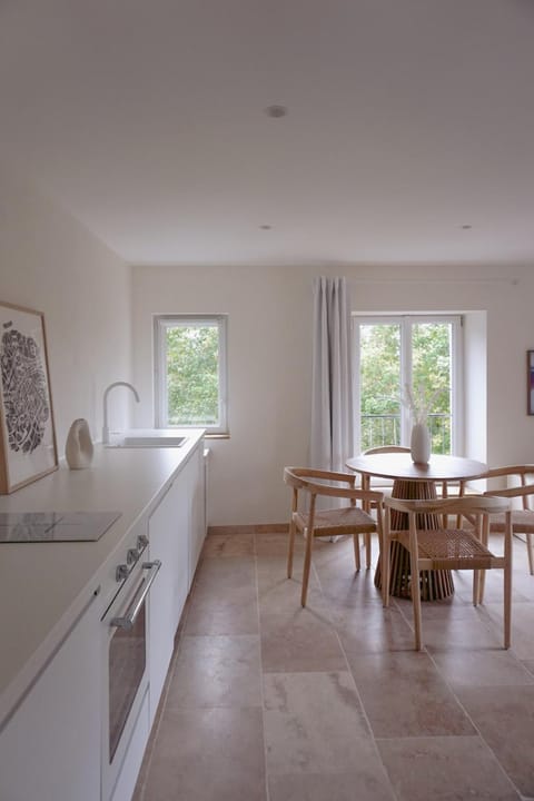 Les Voiles Blanches - Appartement dans un château Apartment in Caen