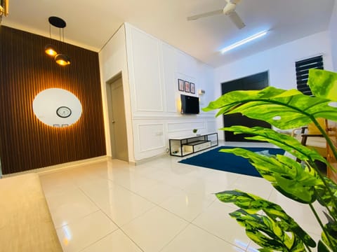 Communal lounge/ TV room, TV and multimedia, Evening entertainment