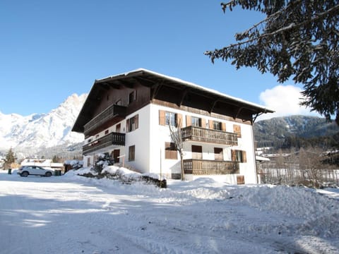 Property building, Winter