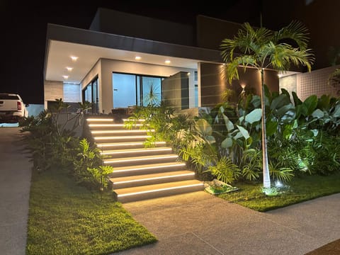 Property building, Garden