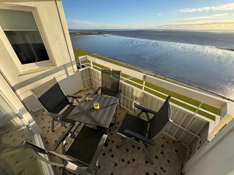 Natural landscape, View (from property/room), Balcony/Terrace, Lake view