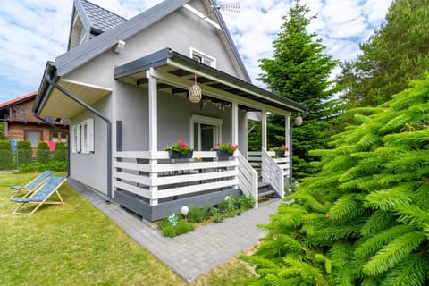 Patio, Day, Natural landscape, Garden, Balcony/Terrace, Garden view, sunbed