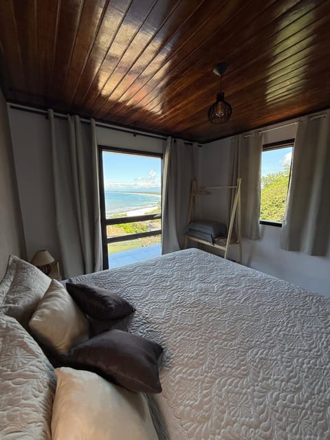 Bed, Natural landscape, Photo of the whole room