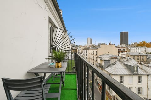 Fantastic apartement & terrace Paris Montparnasse Apartment in Paris