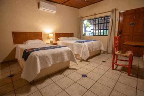 Bed, Photo of the whole room, air conditioner