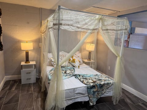 Little Italy - Welcome to Rome Apartment in Jacksonville