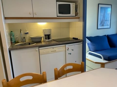 Appartement T2, 4 pers, piscine, proche plage et thalasso à Arzon - FR-1-775-7 Apartment in Arzon