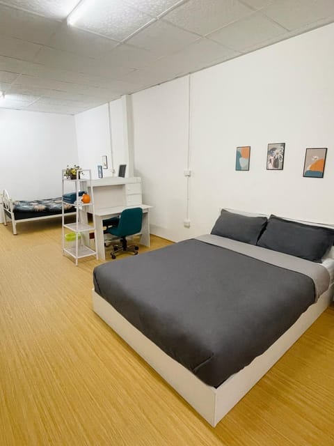 Bed, Bedroom, air conditioner