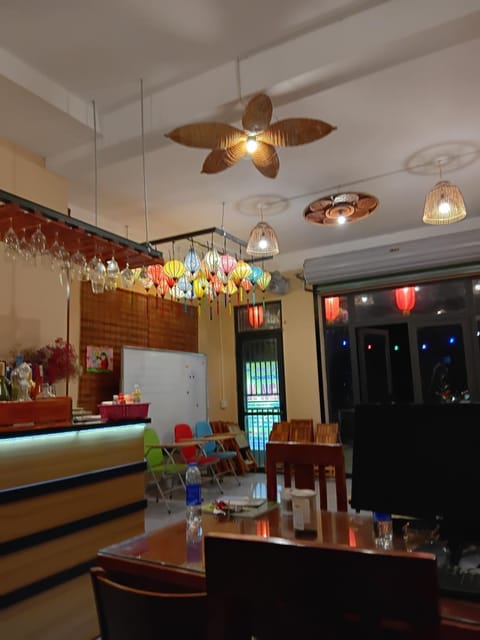 Restaurant/places to eat, Dining area, Meeting/conference room