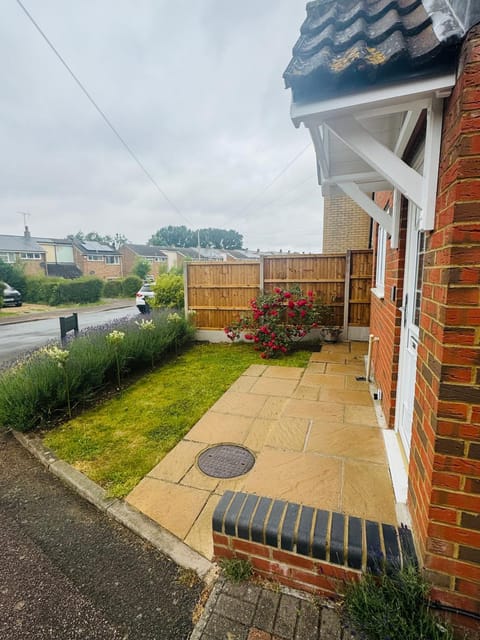 Park Villa, Stevenage Villa in Stevenage