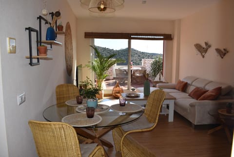 Natural landscape, View (from property/room), Balcony/Terrace, Living room, Seating area, Dining area, Mountain view