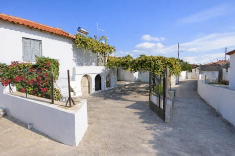 Inner courtyard view