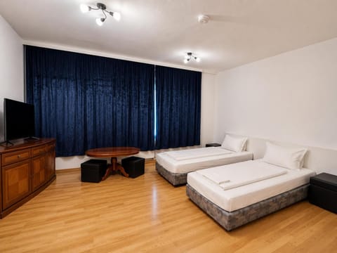 Bed, TV and multimedia, Living room, Bedroom