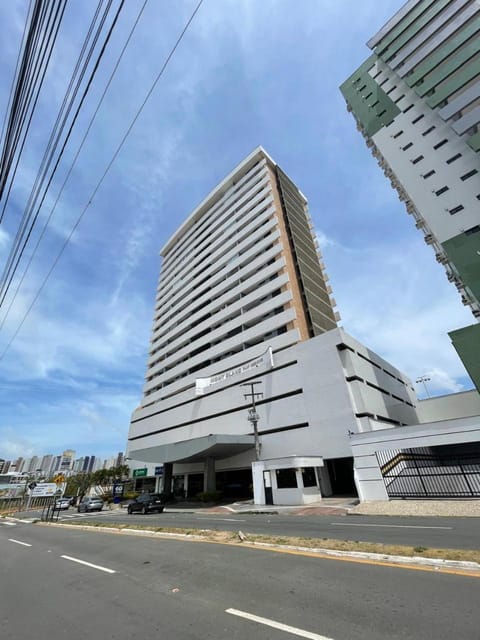 Property building, Day, Location