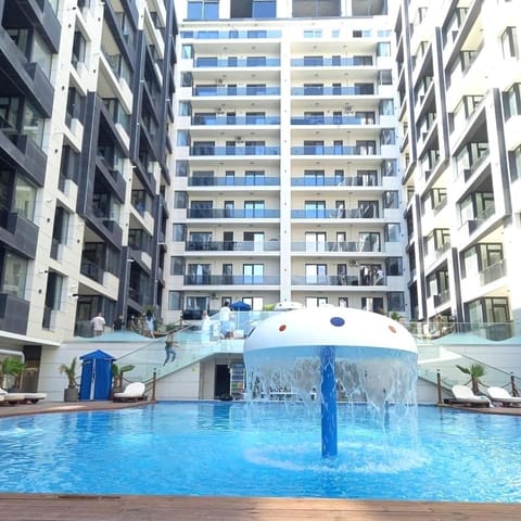 Property building, Swimming pool