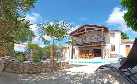 Property building, Patio, Day, Swimming pool