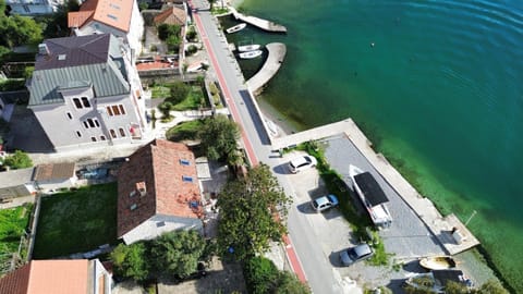 Day, Neighbourhood, Natural landscape, Bird's eye view, Beach, Sea view, Location, Parking