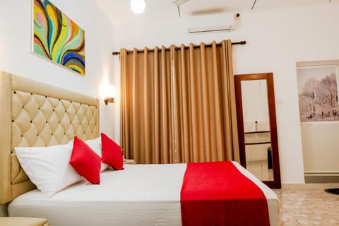 Bed, Bedroom, air conditioner