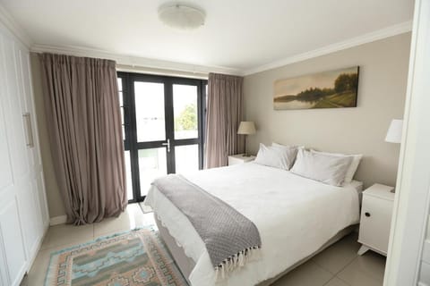 Lagoon Terrace 1 Apartment in Knysna