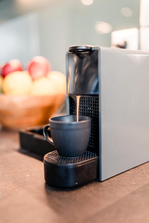 Coffee/tea facilities, Kitchen or kitchenette, Food and drinks