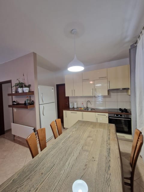 Apartments David Apartment in Murter