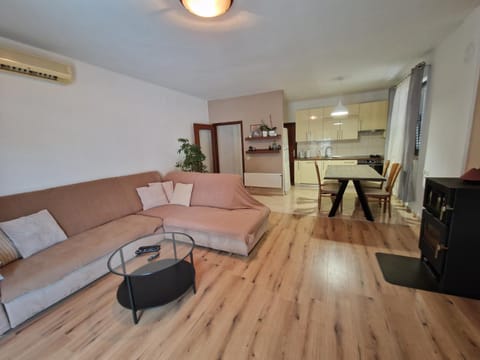 Apartments David Apartment in Murter